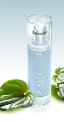 Увлажняющее очищающее молочко (HYDRATING CLEANSING MILK)