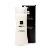 Антицеллюлитное молочко для проблемных зон с наноплатиной